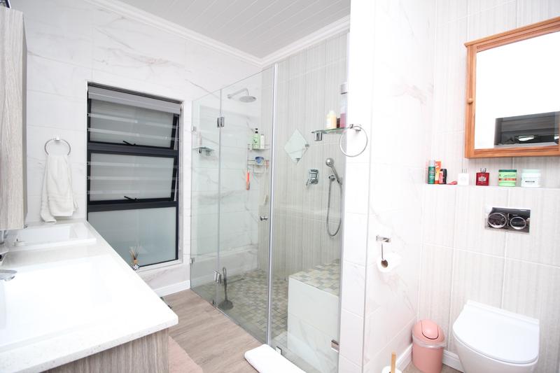 3 Bedroom Property for Sale in Monte Christo Western Cape